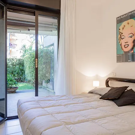 H11 Giada Piscina - Tennis - Parcheggio *