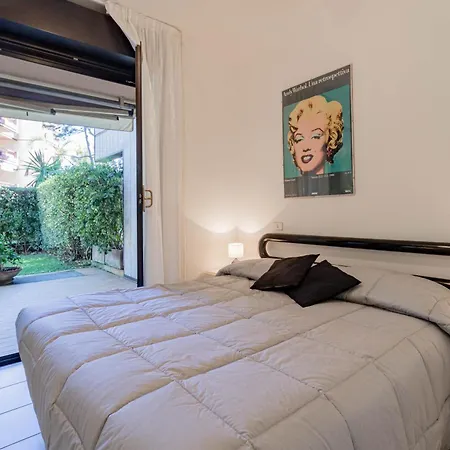 H11 Giada Piscina - Tennis - Parcheggio Apartment