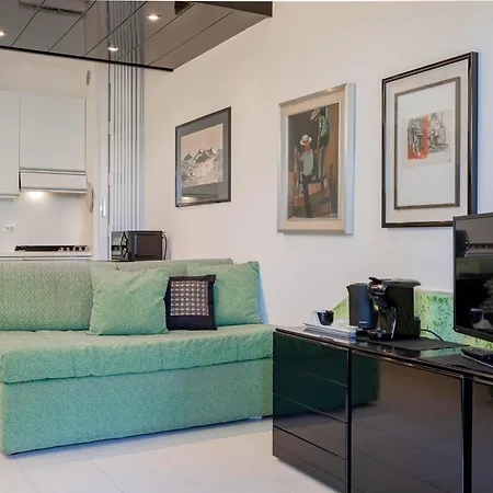 H11 Giada Piscina - Tennis - Parcheggio Lejlighed